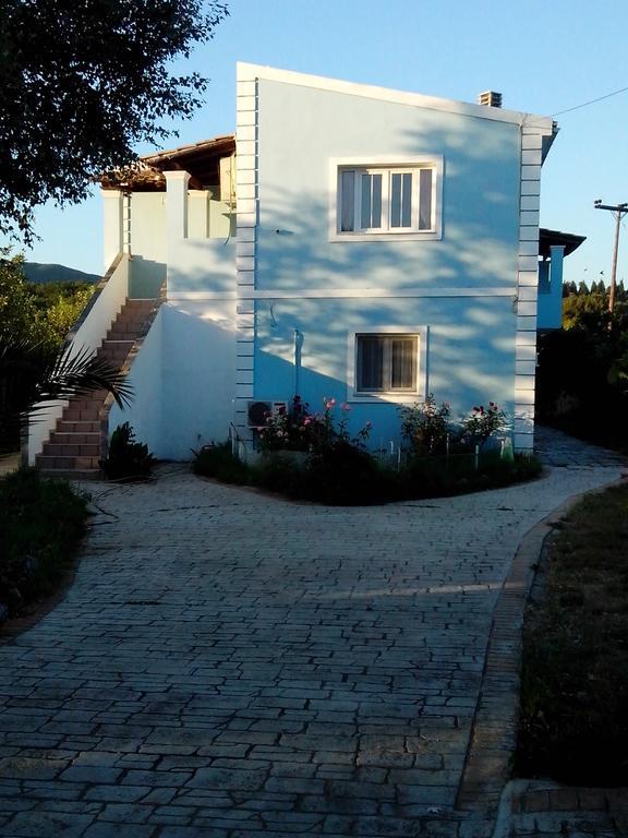 Tom'S House Apartment Skriperon Exterior photo